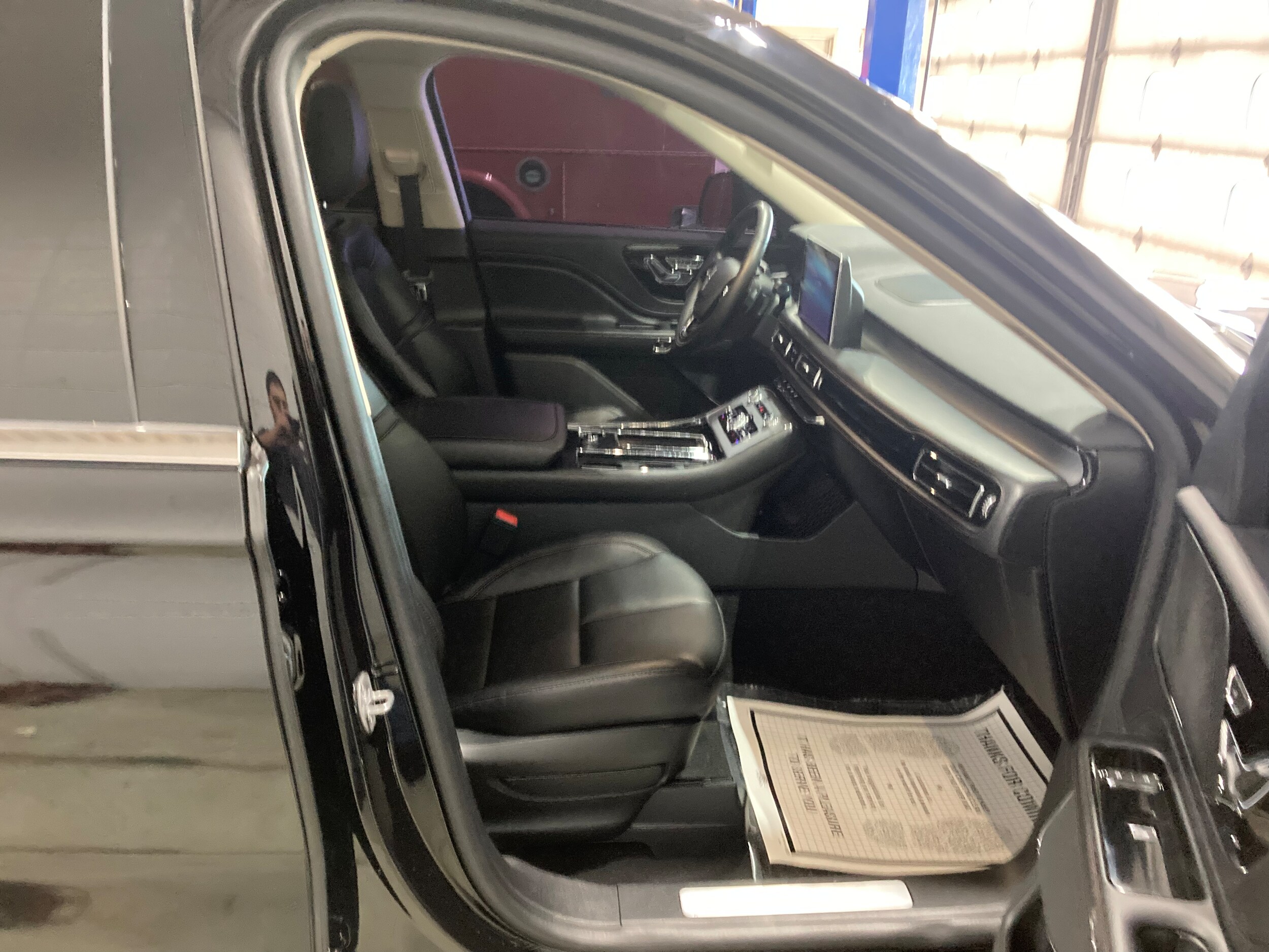 2022 Lincoln Aviator Base photo 4