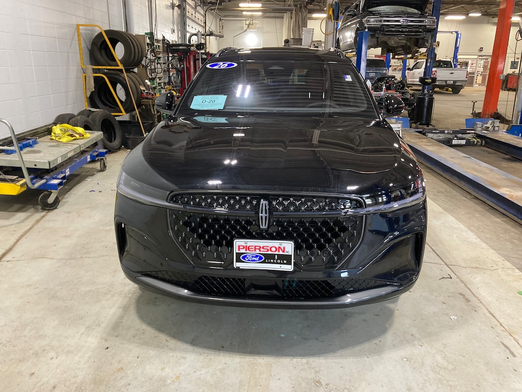 Used 2026 Lincoln Nautilus Reserve SUV