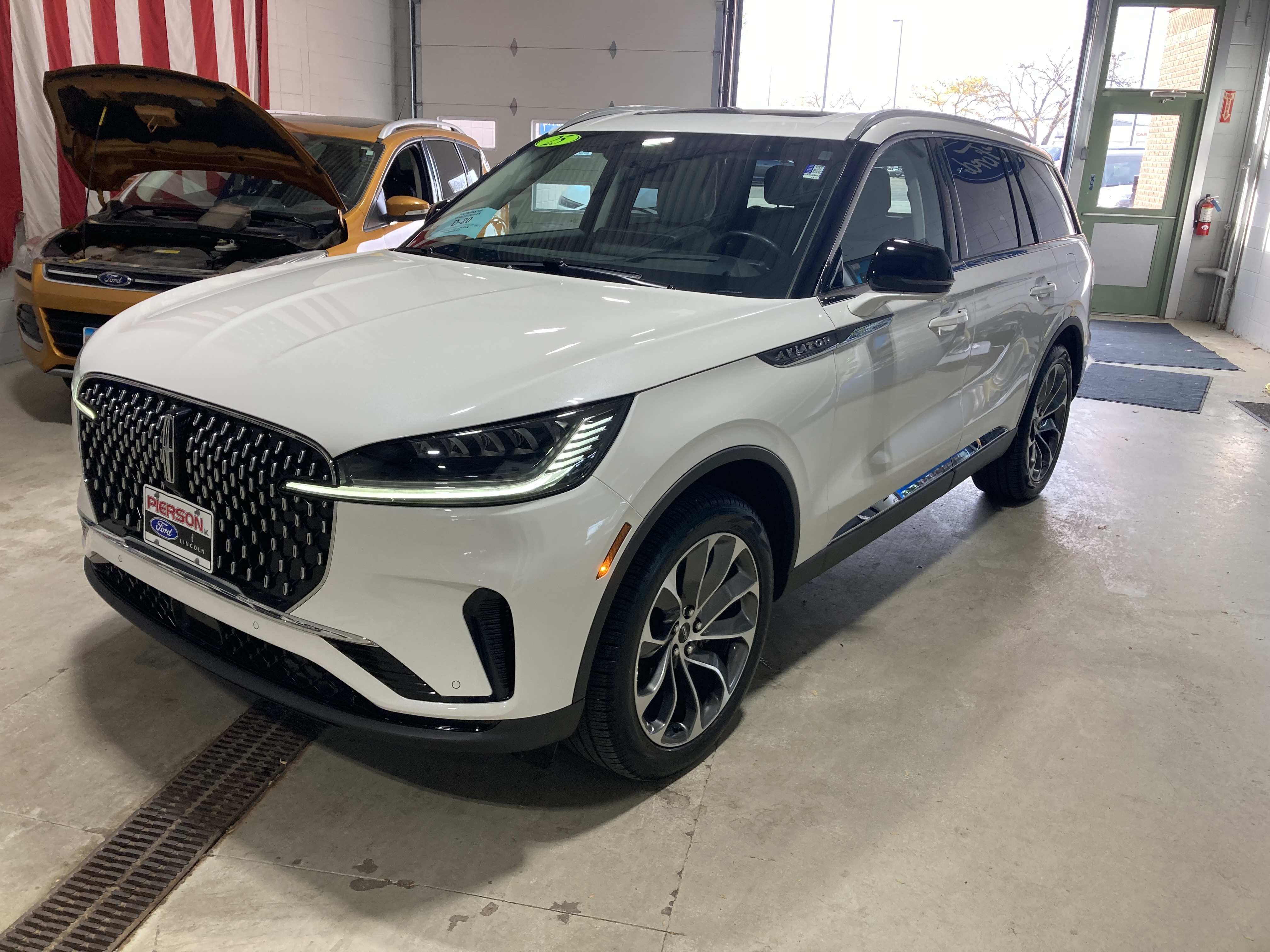 2025 Lincoln Aviator