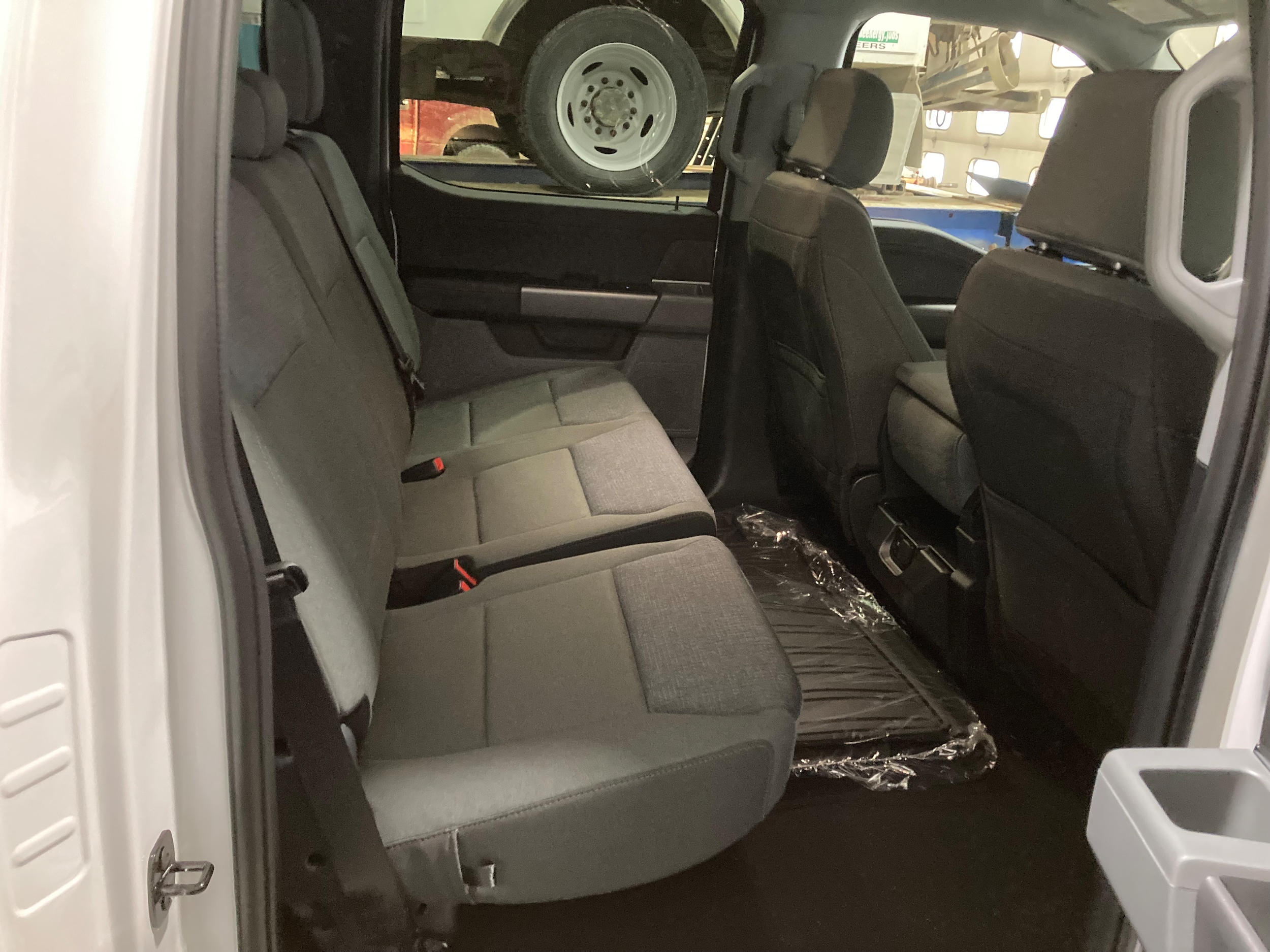 2026 Ford F-150 XLT - Photo 8