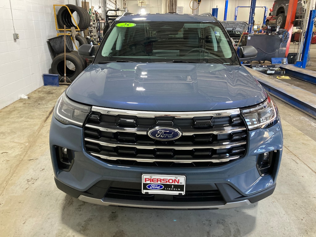New 2025 Ford Explorer Active SUV