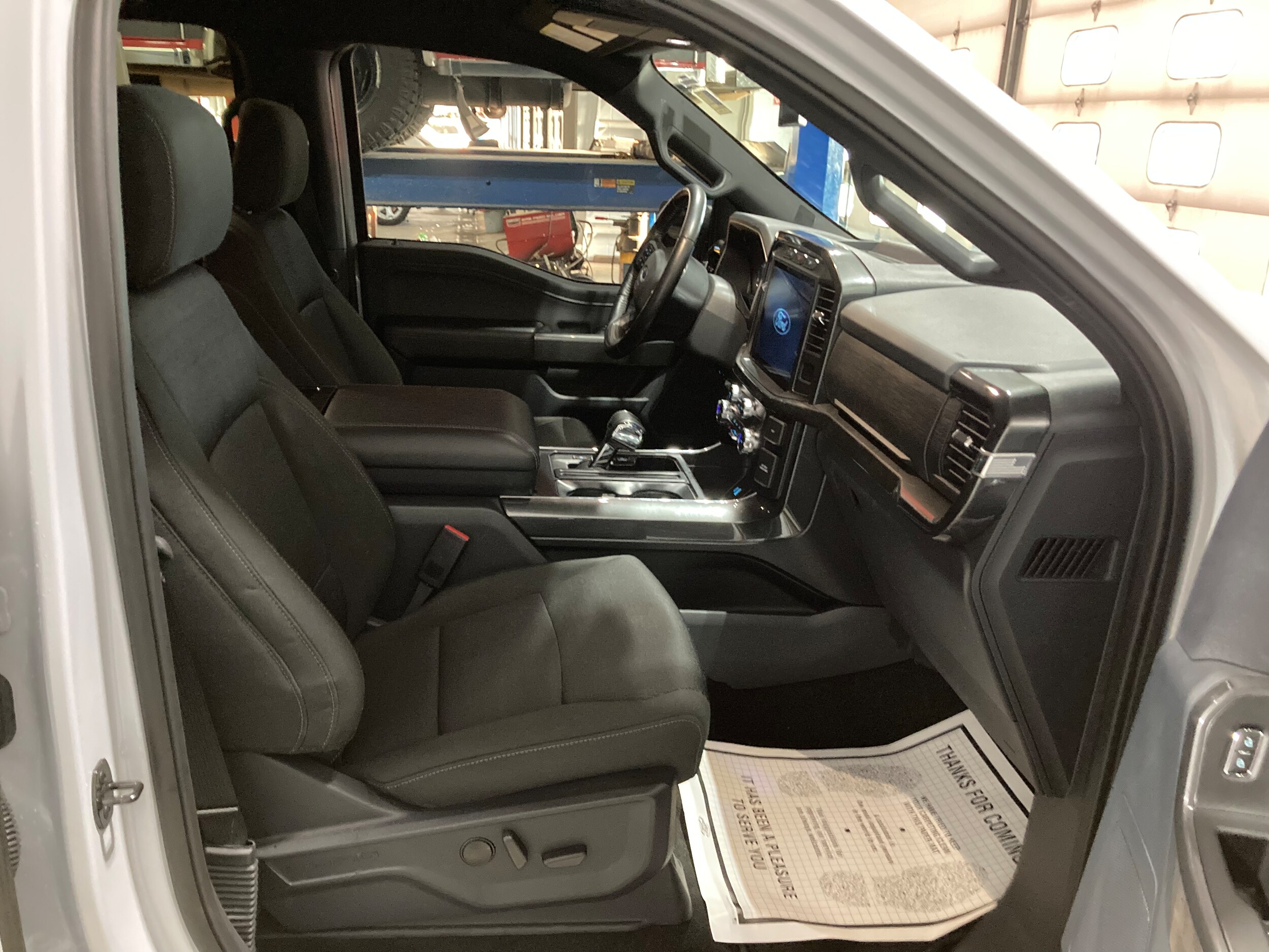 2022 Ford F-150 XLT photo 3