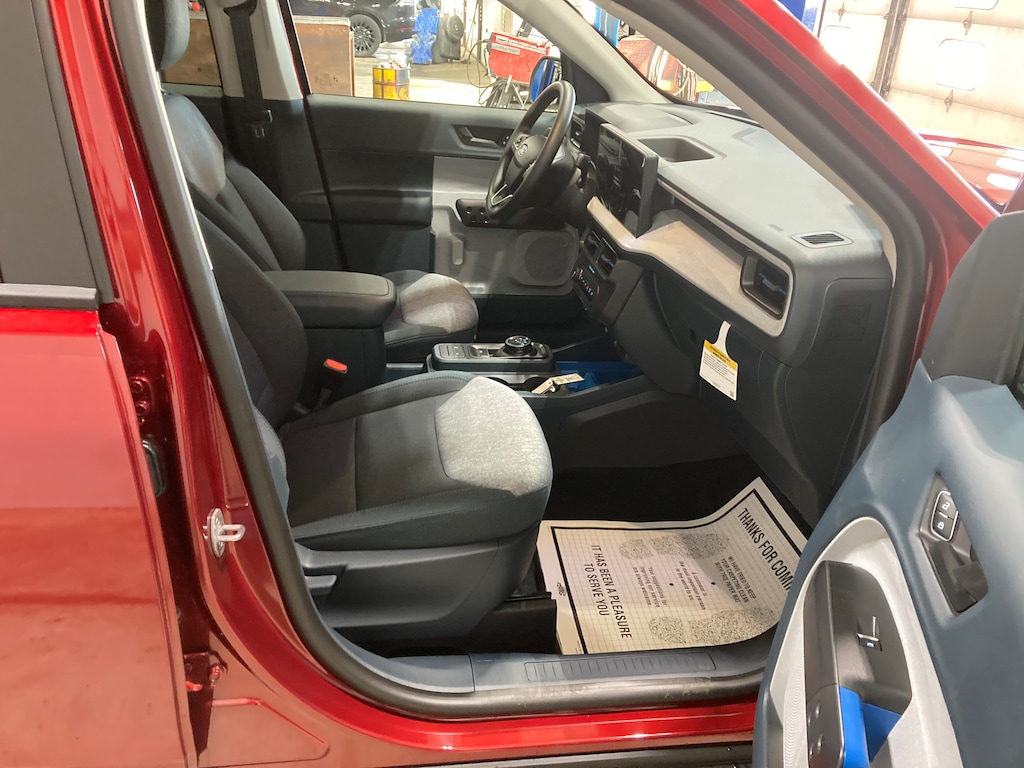 New 2025 Ford Maverick XLT Truck