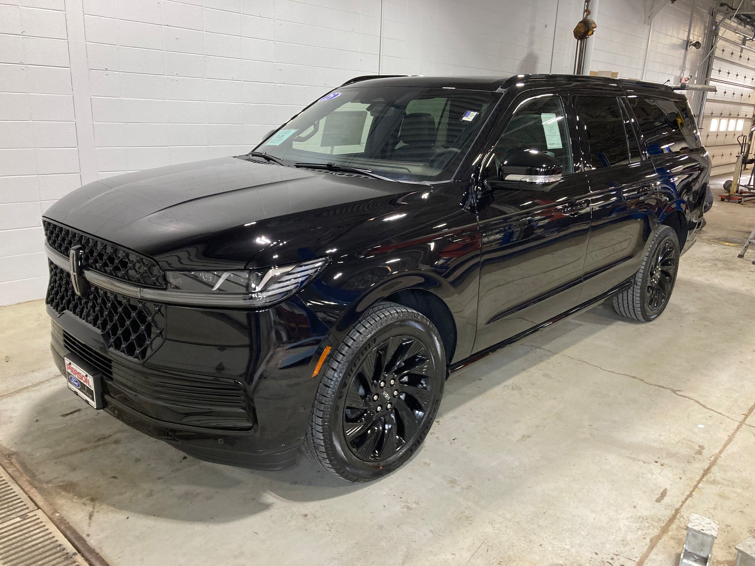2025 Lincoln Navigator L Reserve