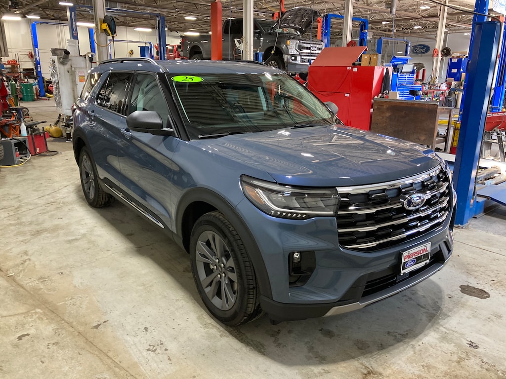 New 2025 Ford Explorer Active SUV
