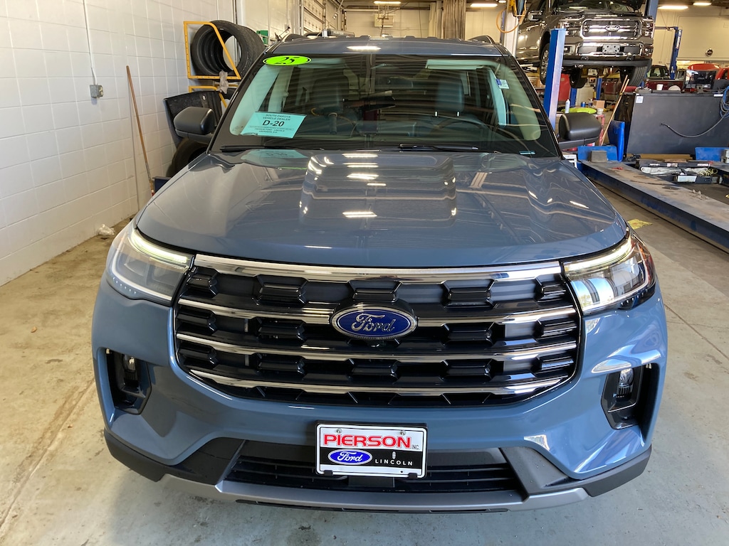 New 2025 Ford Explorer Active SUV