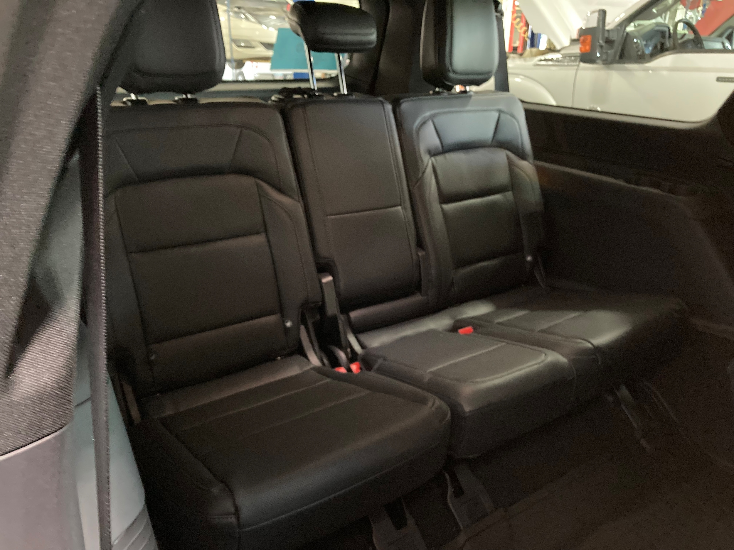 2025 Lincoln Navigator Reserve L - Photo 10