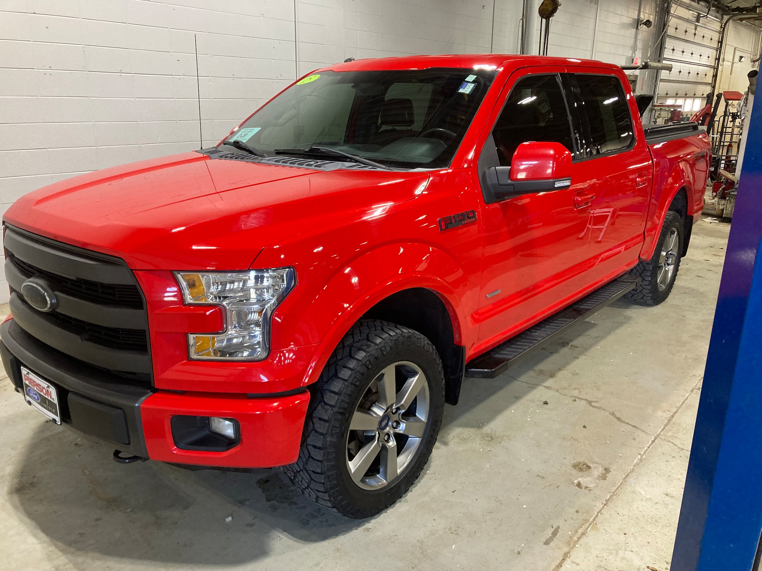 2015 Ford F-150 Lariat 4x4 SuperCrew 145-in's photo