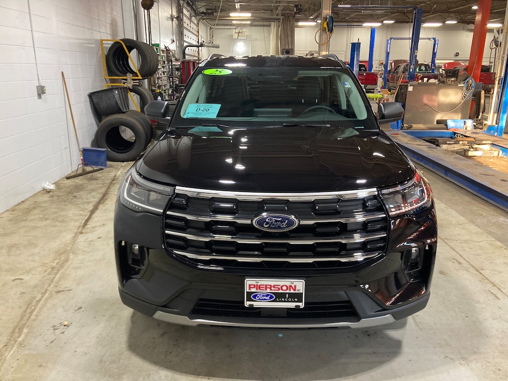 New 2025 Ford Explorer Active SUV