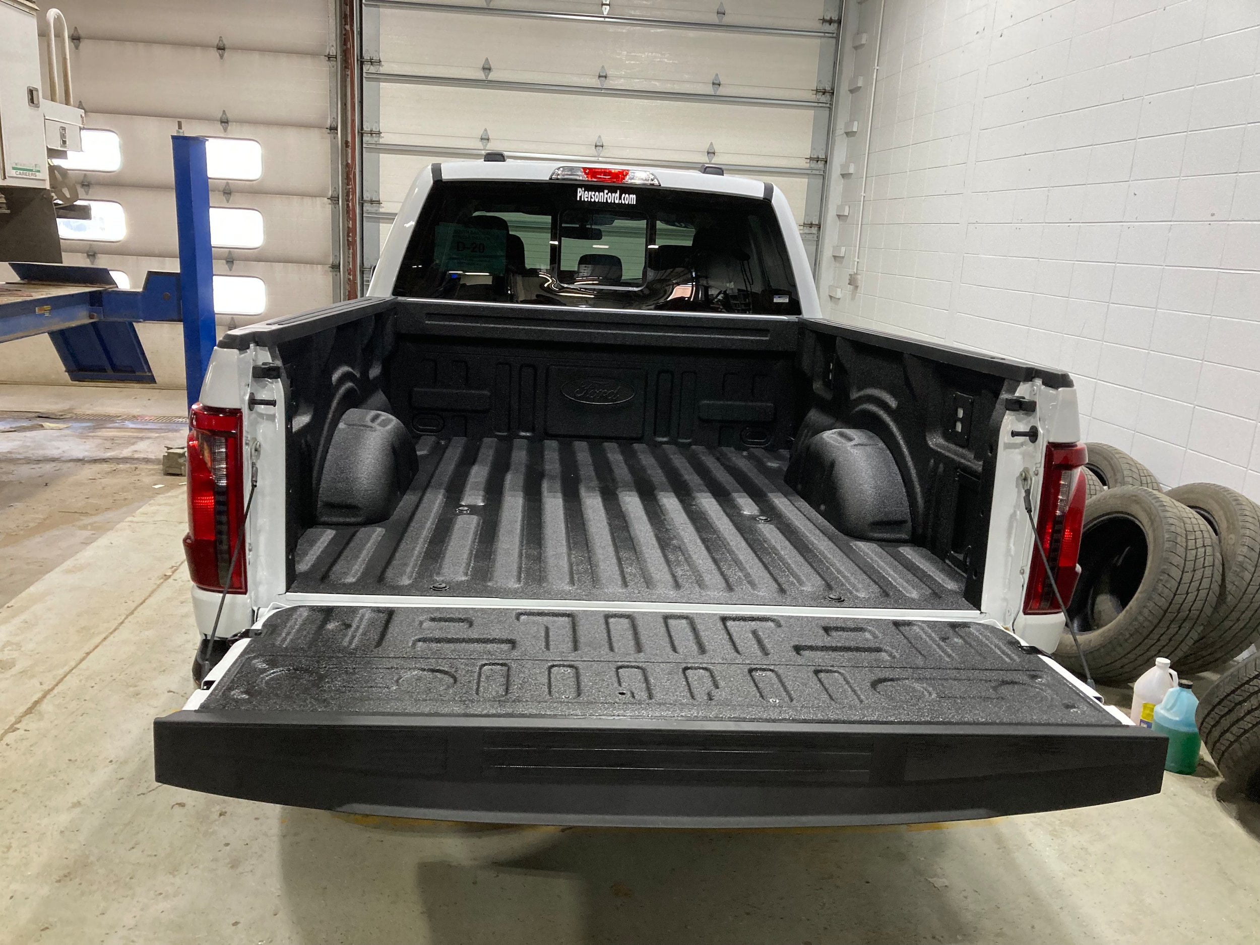 2026 Ford F-150 XLT - Photo 15
