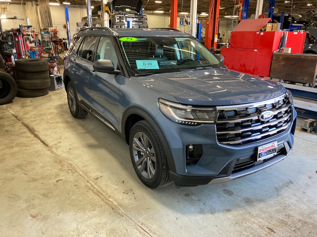 New 2025 Ford Explorer Active SUV