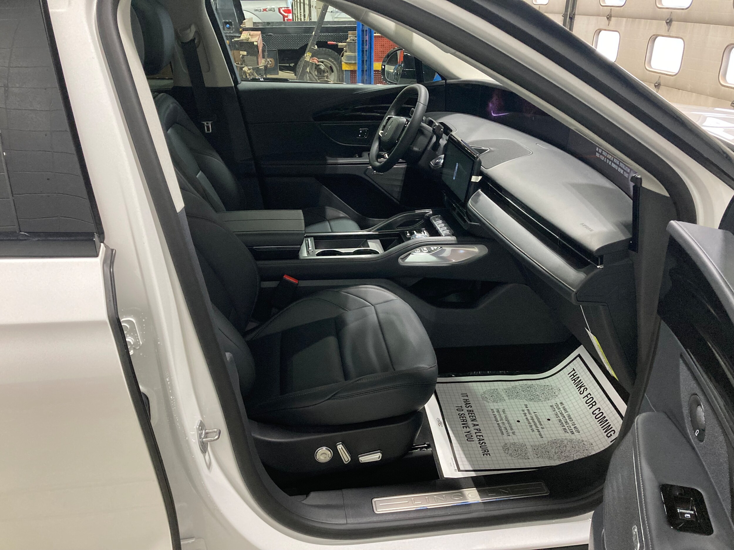 2026 Lincoln Nautilus Premiere photo 4