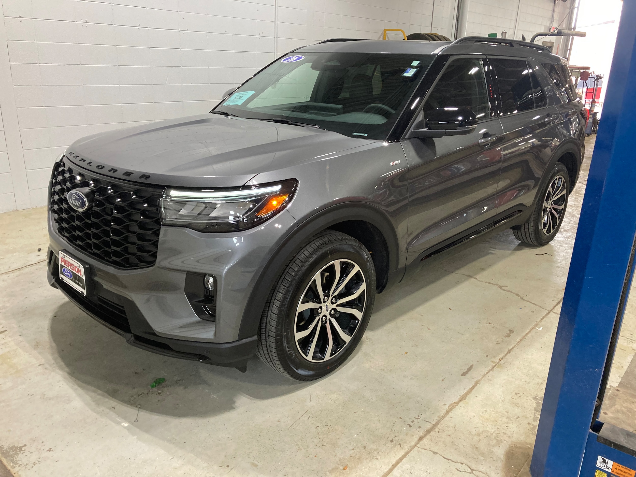2026 Ford Explorer SUV 