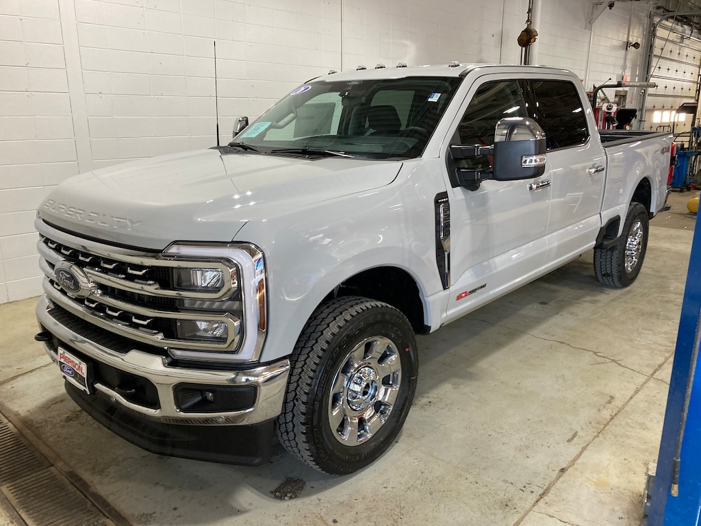 New 2026 Ford F-250SD Lariat Truck