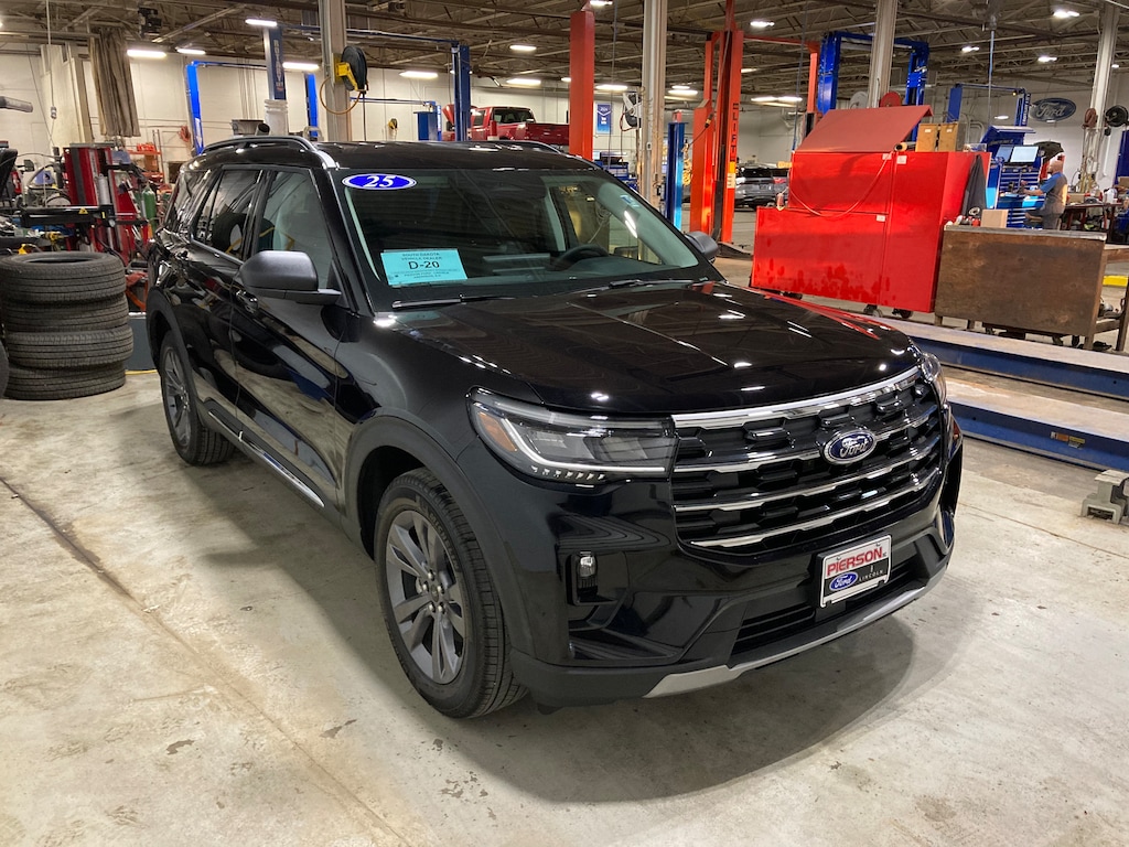 New 2025 Ford Explorer Active SUV