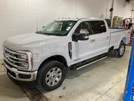 2026 Ford F-350SD Lariat Truck