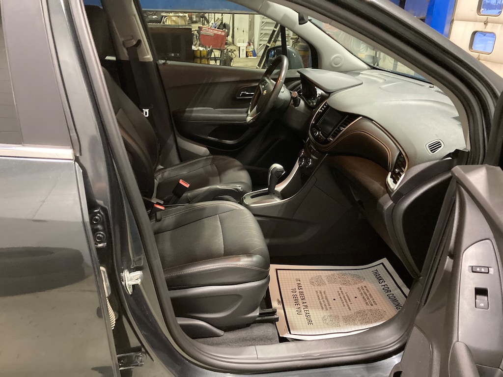 Used 2017 Chevrolet Trax LT SUV