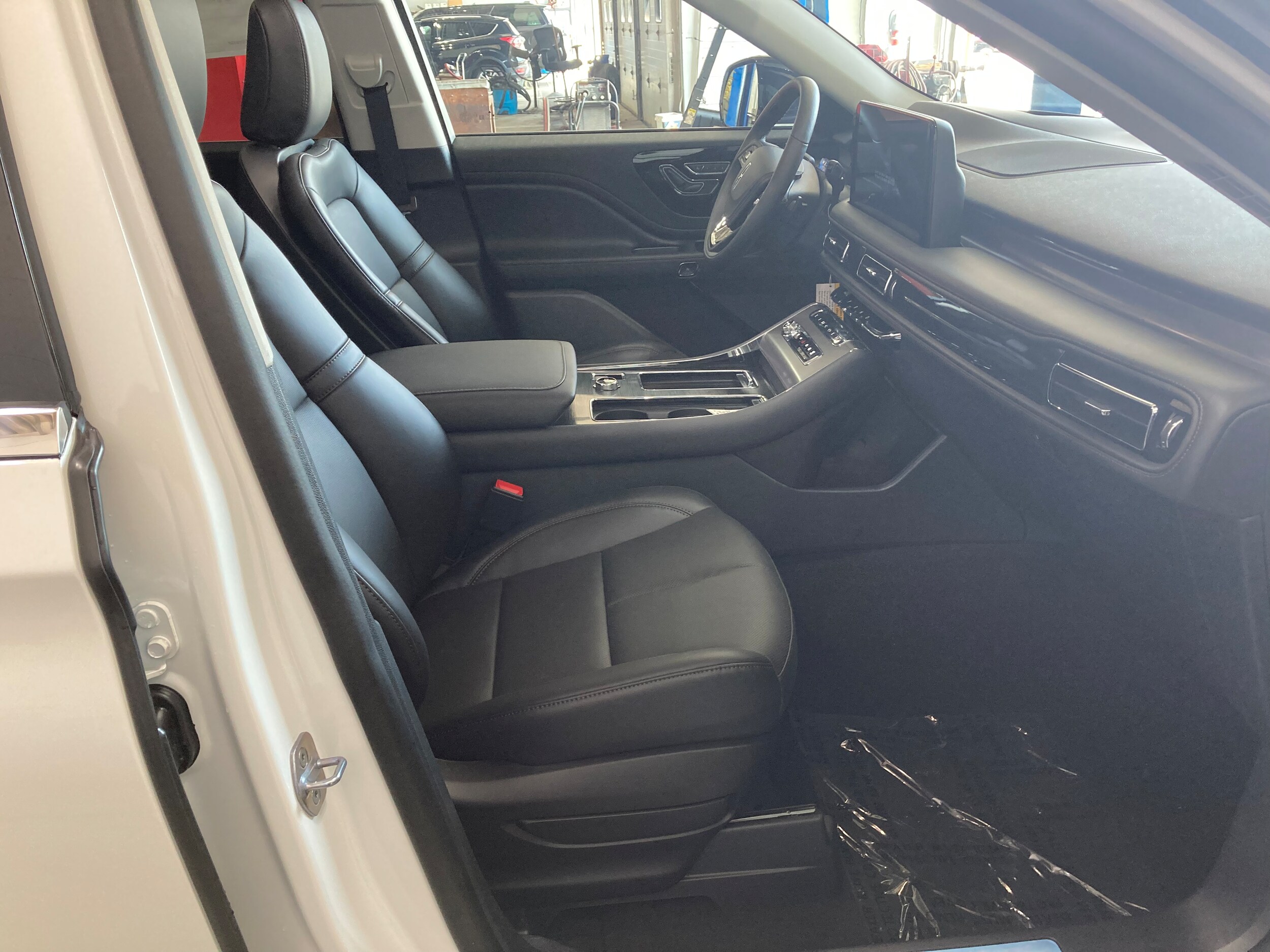2025 Lincoln Aviator Premiere photo 4