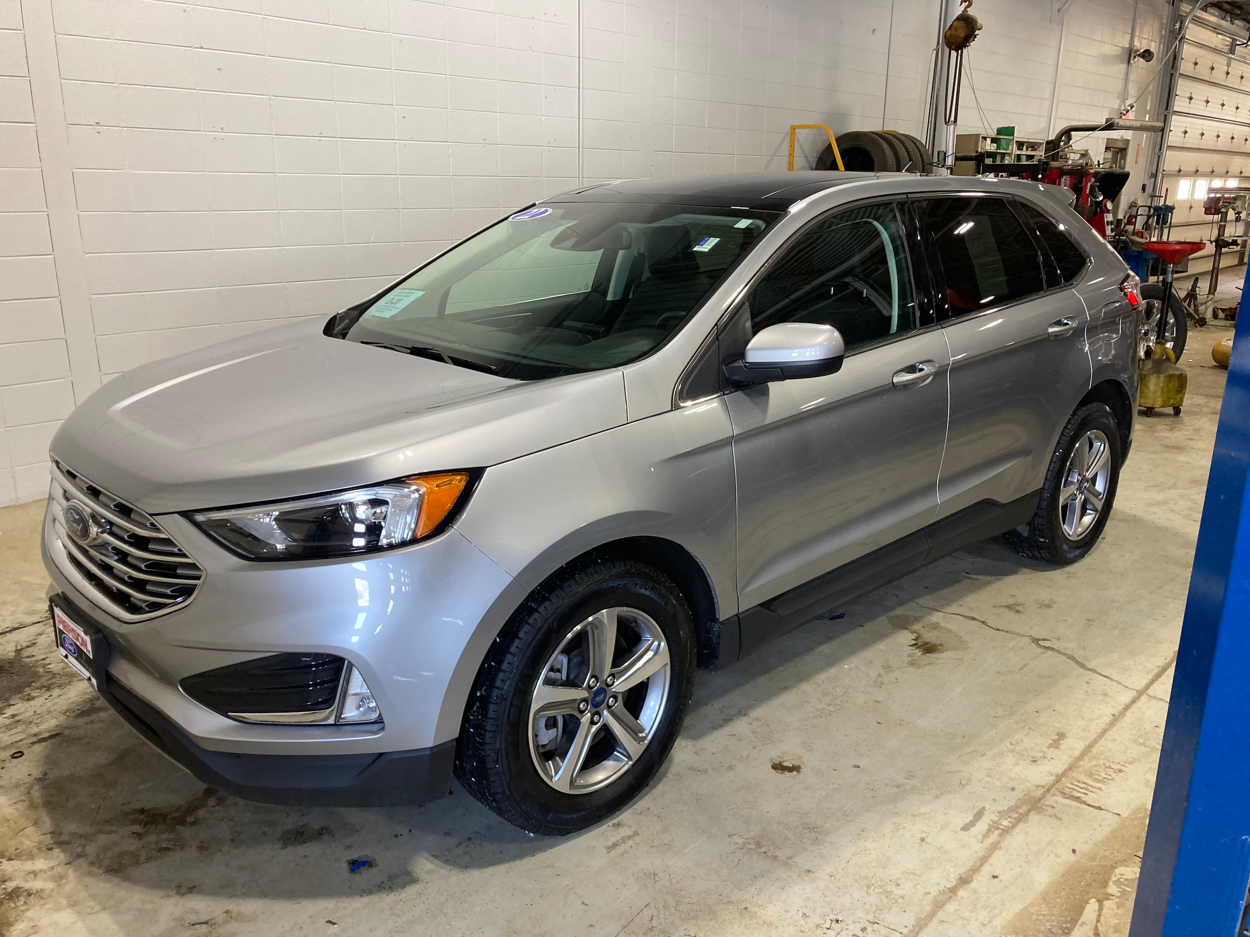 2022 Ford Edge SEL