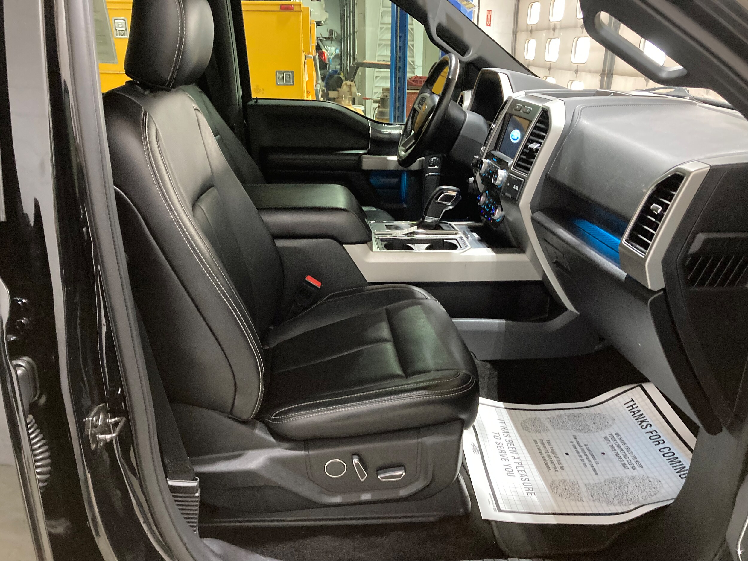 2018 Ford F-150 Lariat photo 2