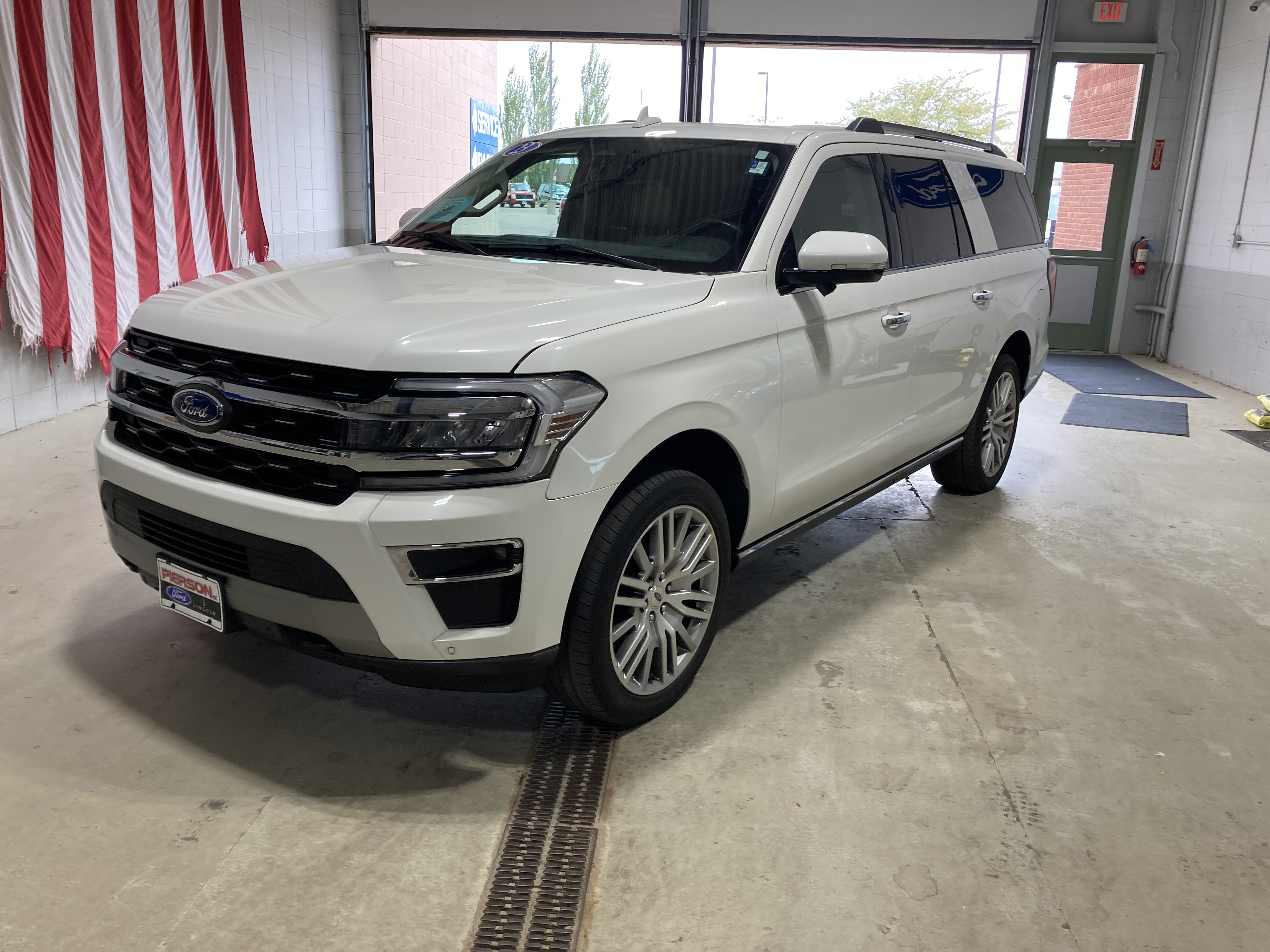  Ford Expedition Max