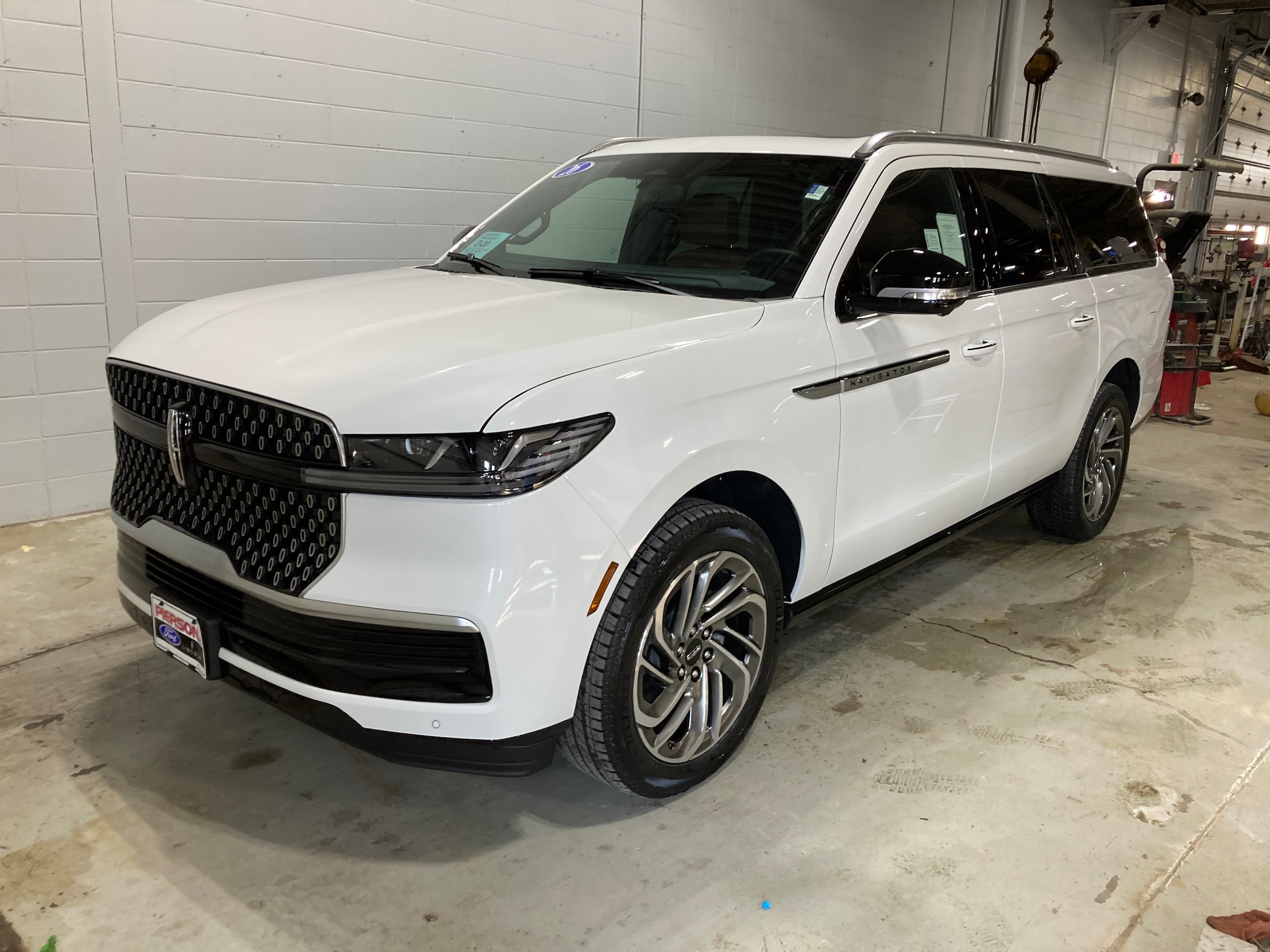 2026 Lincoln Navigator Reserve L 4WD's photo