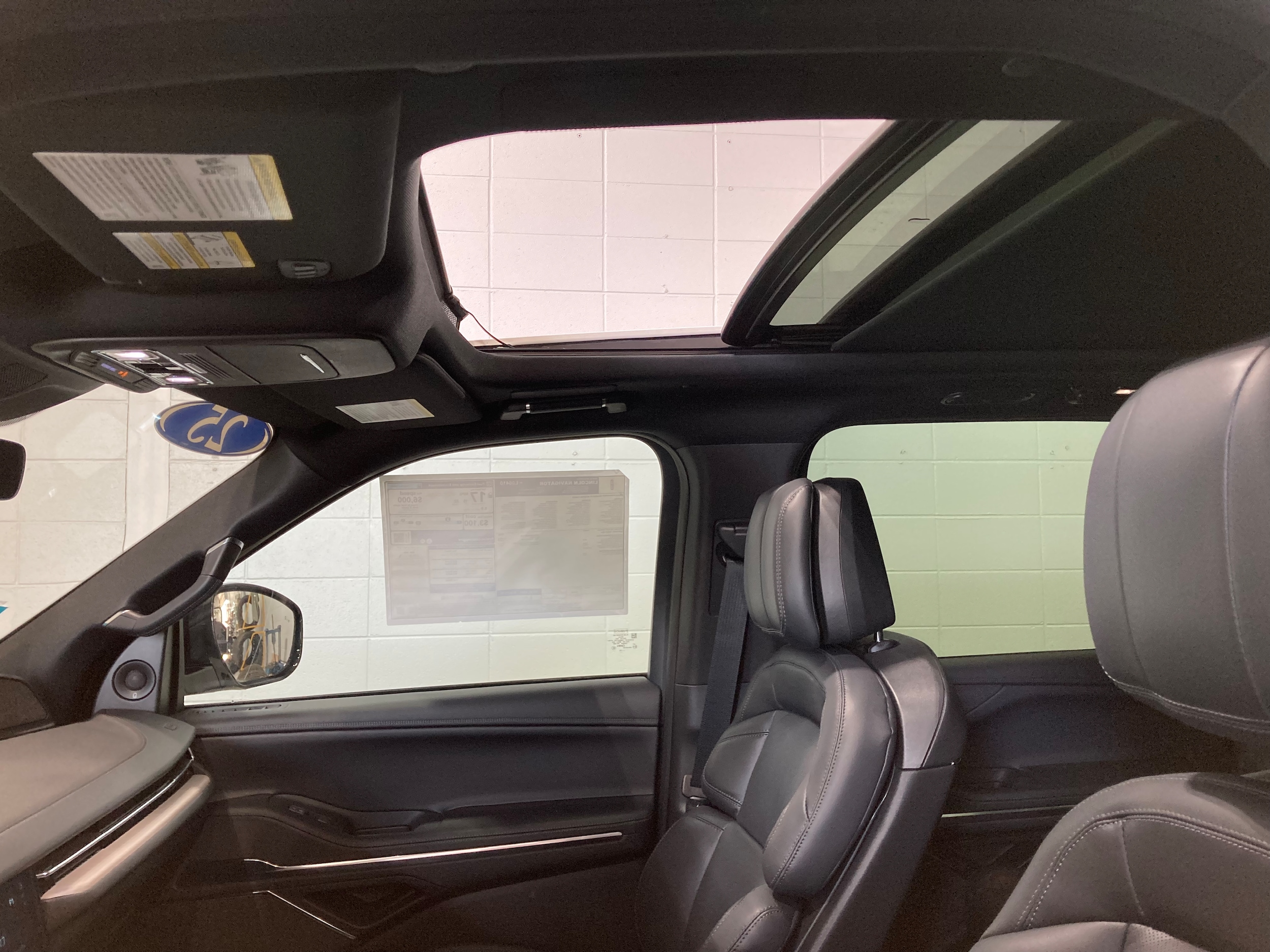 2025 Lincoln Navigator Reserve L - Photo 26