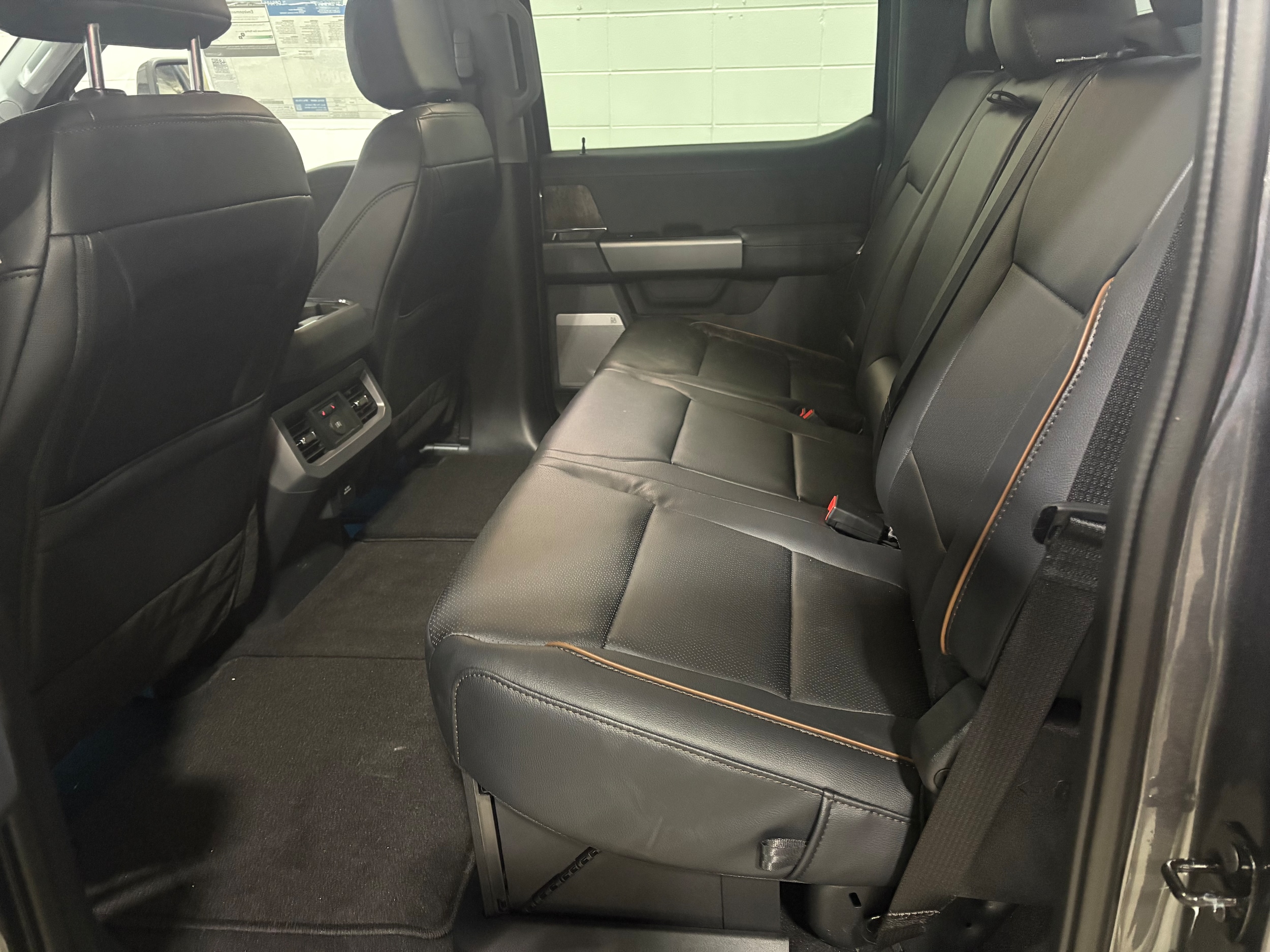 2026 Ford F-350 Super Duty Lariat - Photo 13