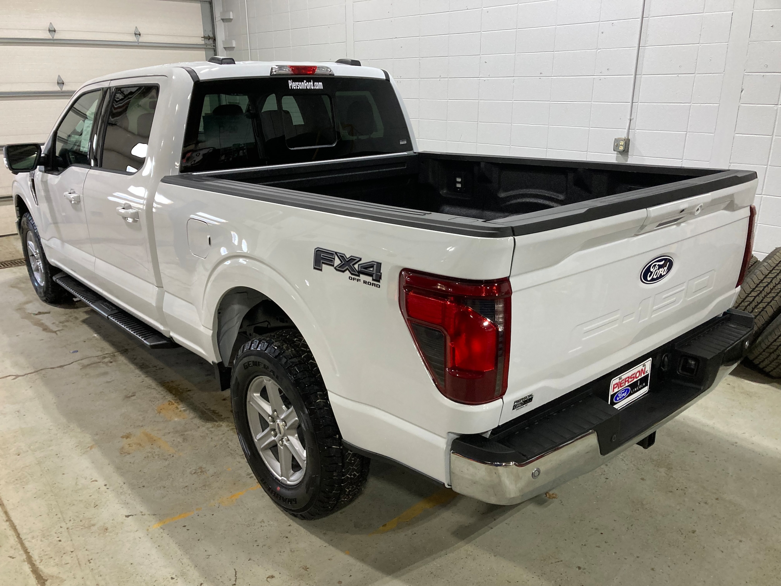 2026 Ford F-150 XLT - Photo 18