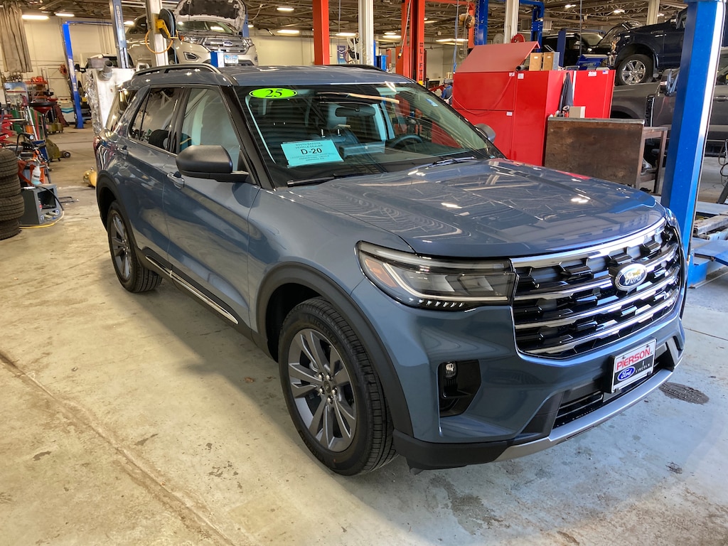 New 2025 Ford Explorer Active SUV