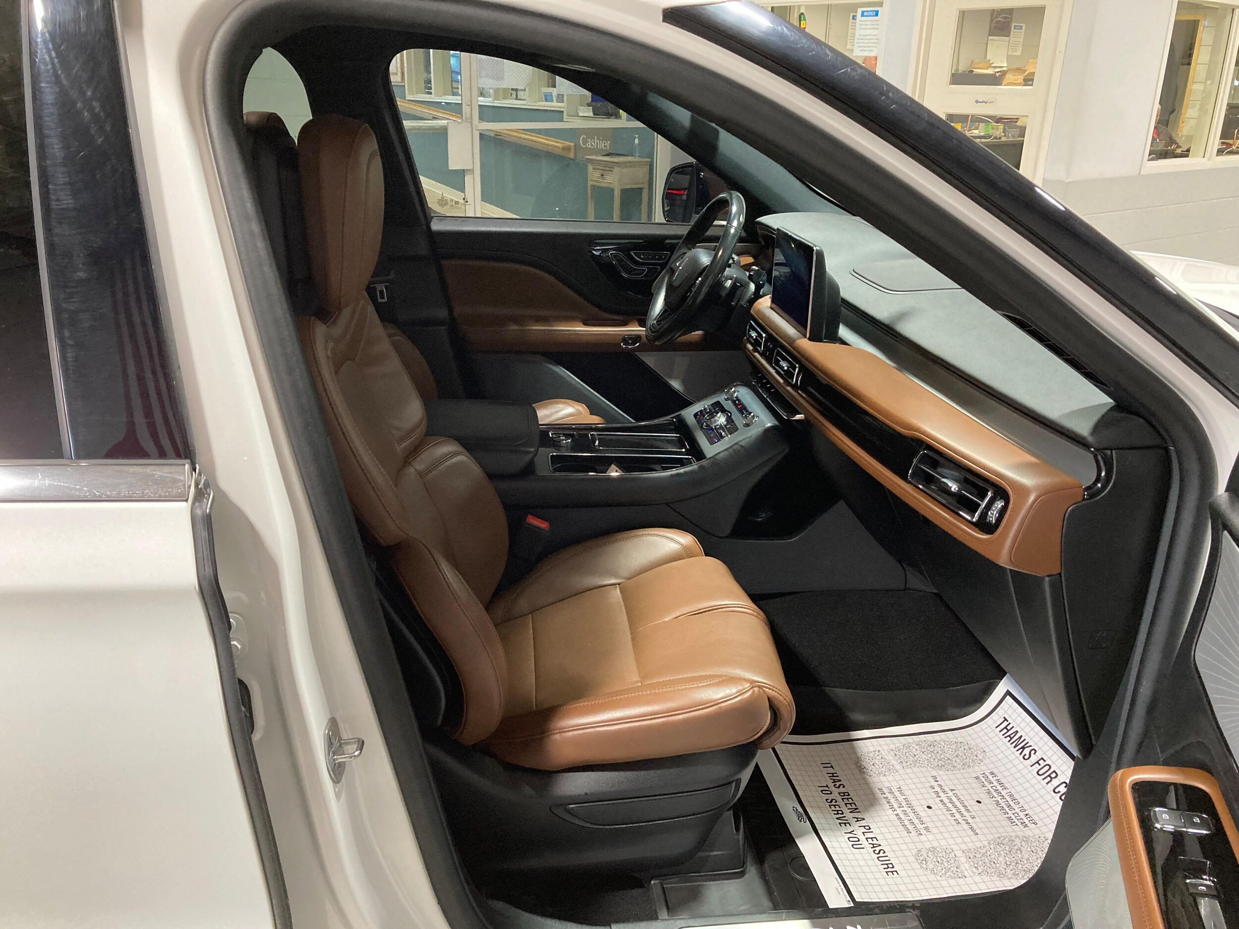 2021 Lincoln Aviator Reserve photo 4