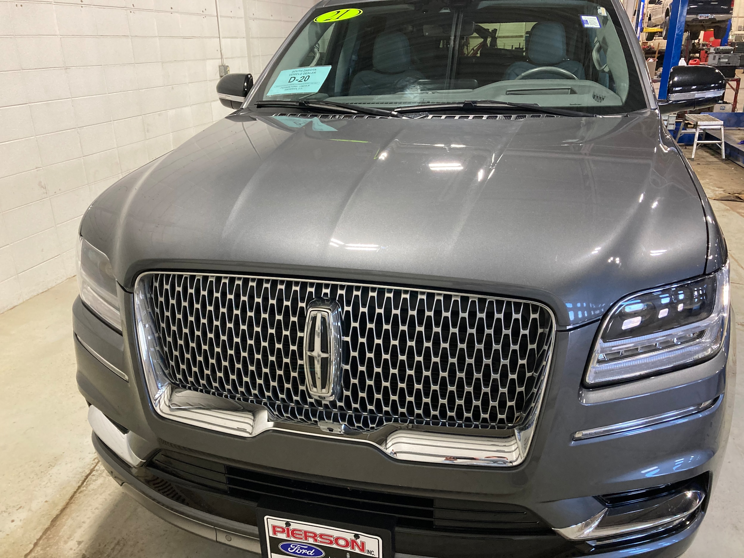 Used 2021 Lincoln Navigator Reserve L with VIN 5LMJJ3LT0MEL05881 for sale in Aberdeen, SD