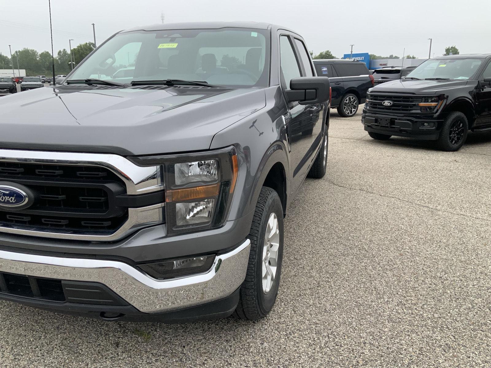 2023 Ford F-150 XLT - Photo 13