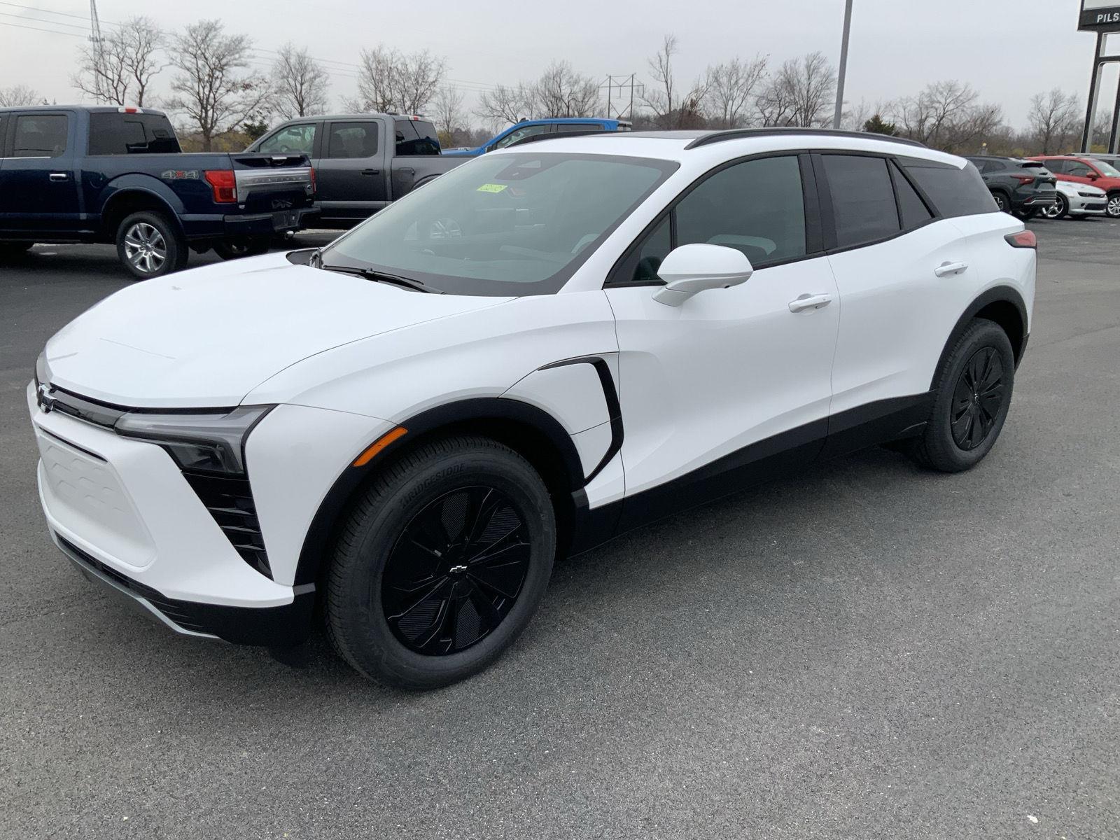 2026 Chevrolet Blazer EV LT - Photo 9