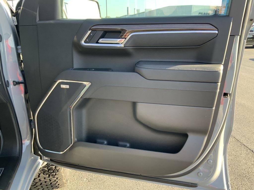 2025 Chevrolet Silverado 1500 RST - Photo 69