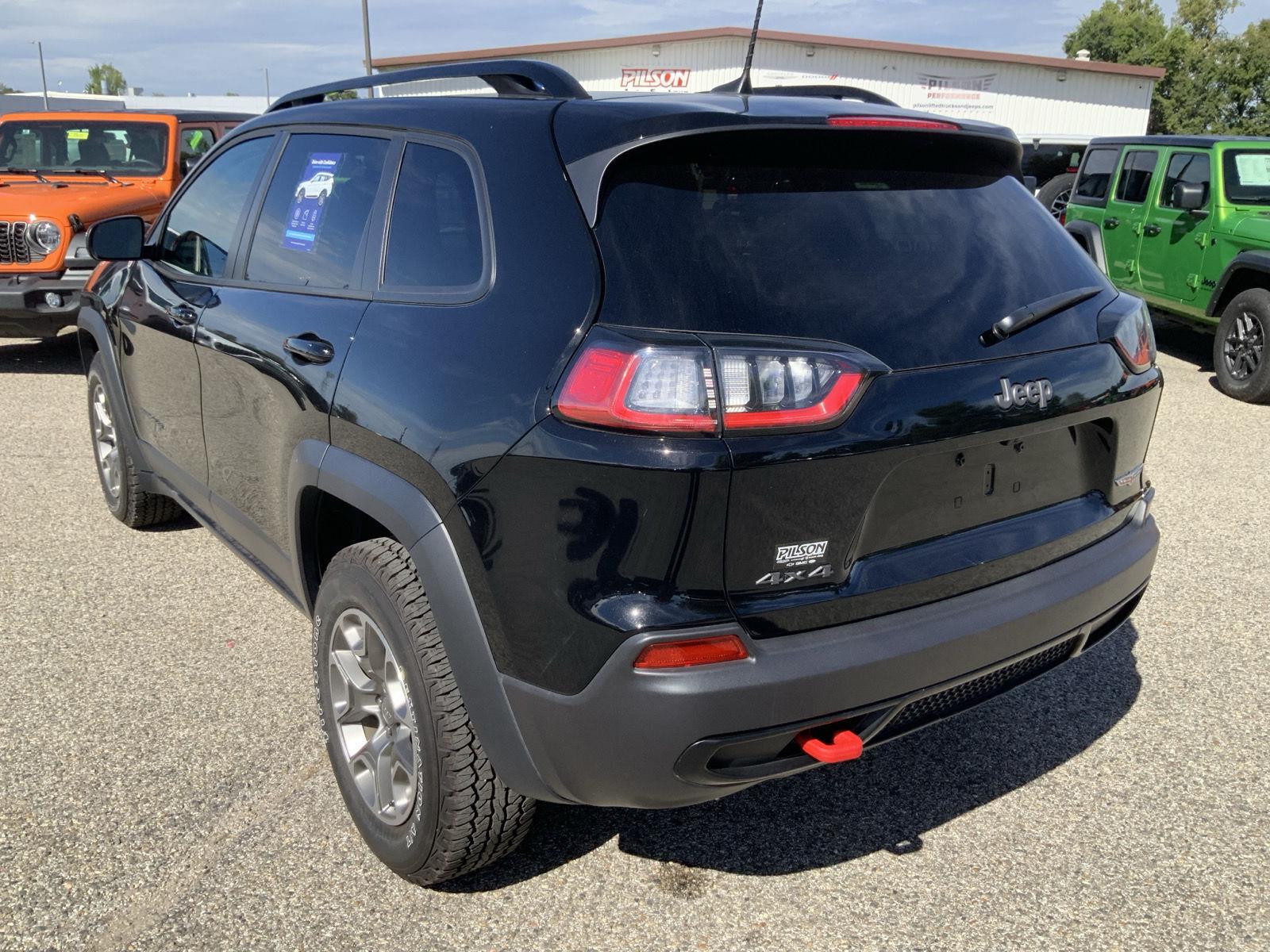 2022 Jeep Cherokee Trailhawk - Photo 10