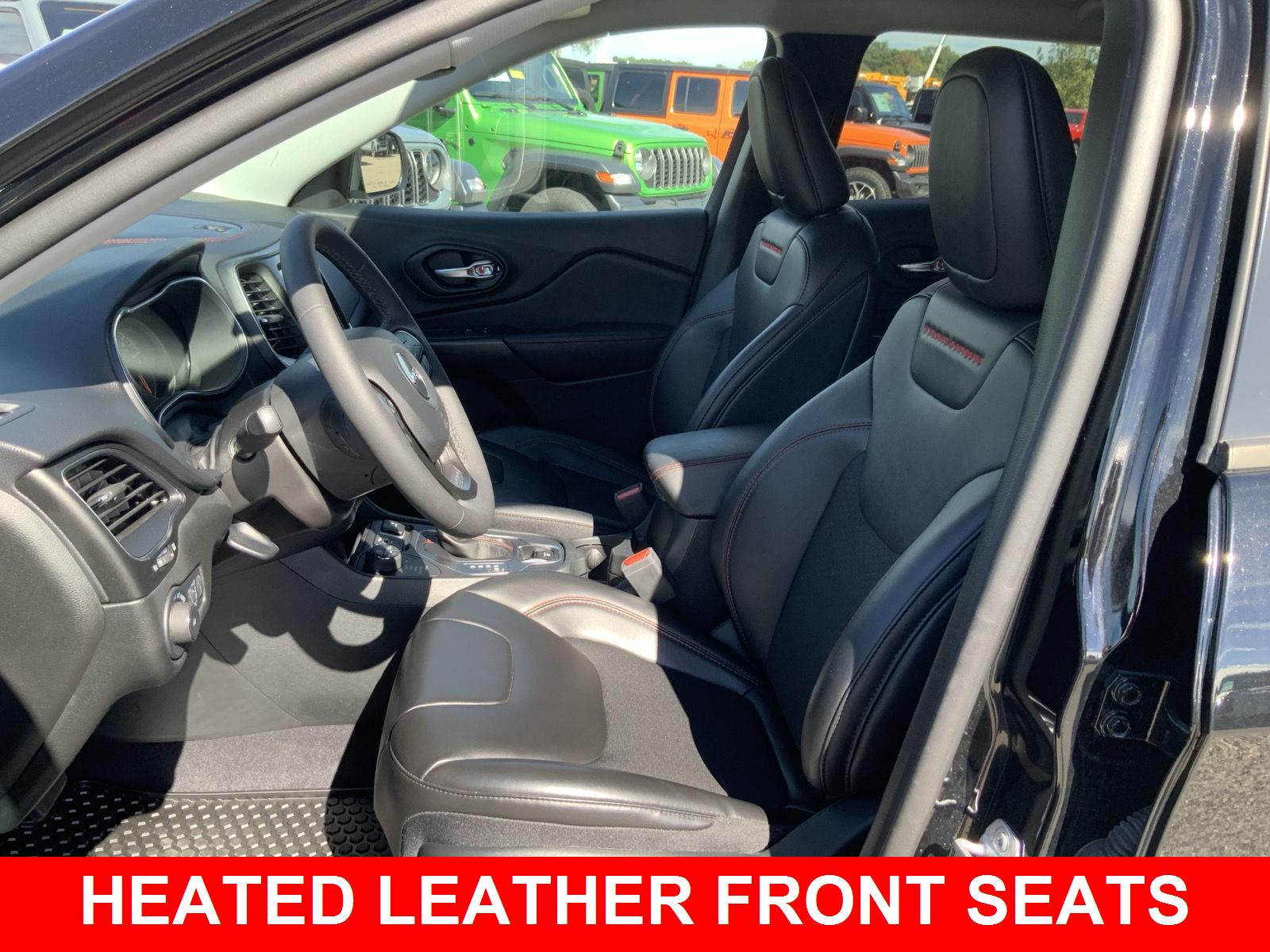 2022 Jeep Cherokee Trailhawk - Photo 6