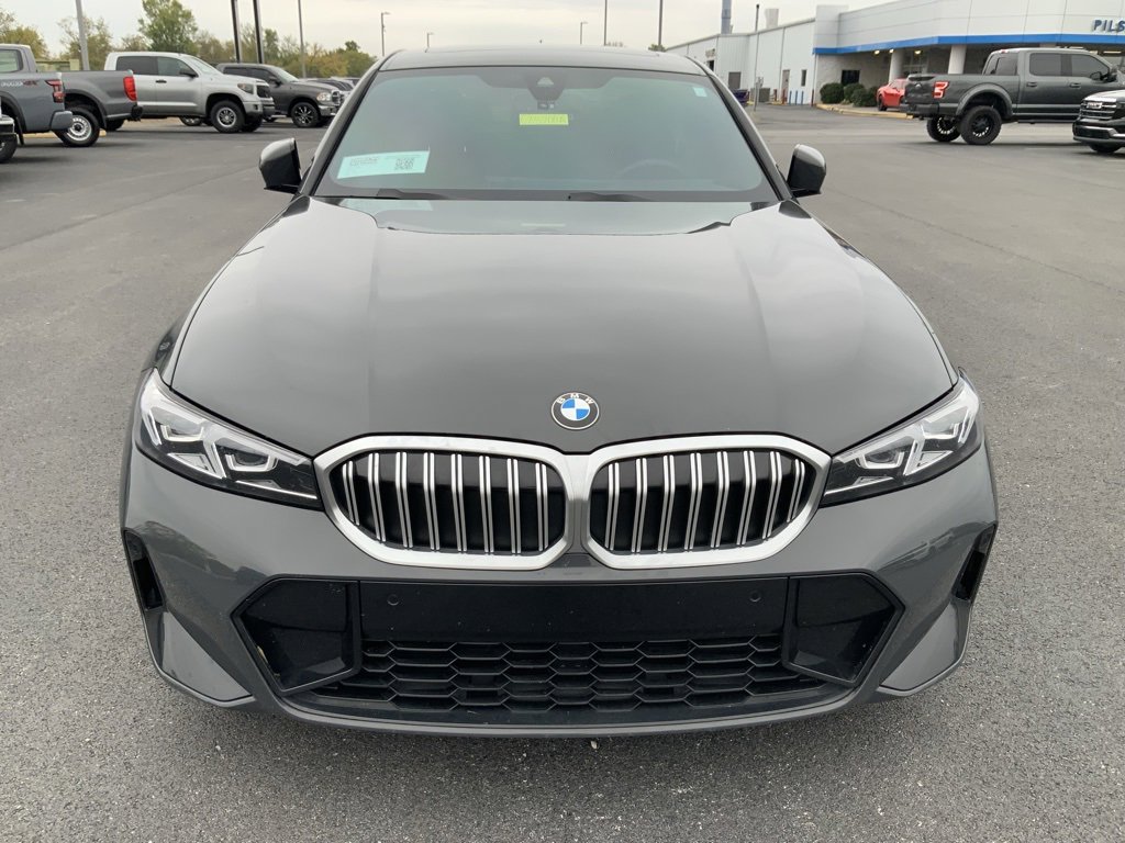 2024 Bmw 330i Sedan photo 3