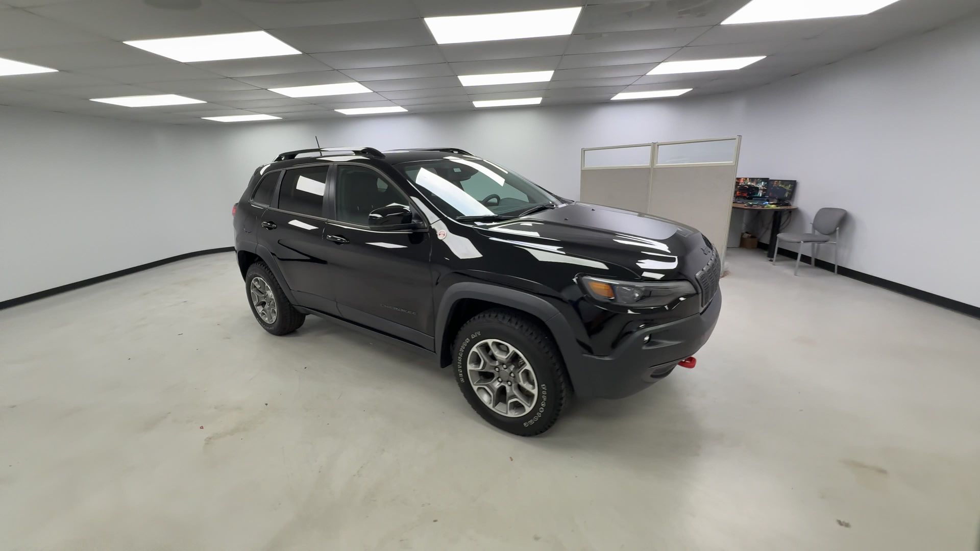 2022 Jeep Cherokee Trailhawk - Photo 54