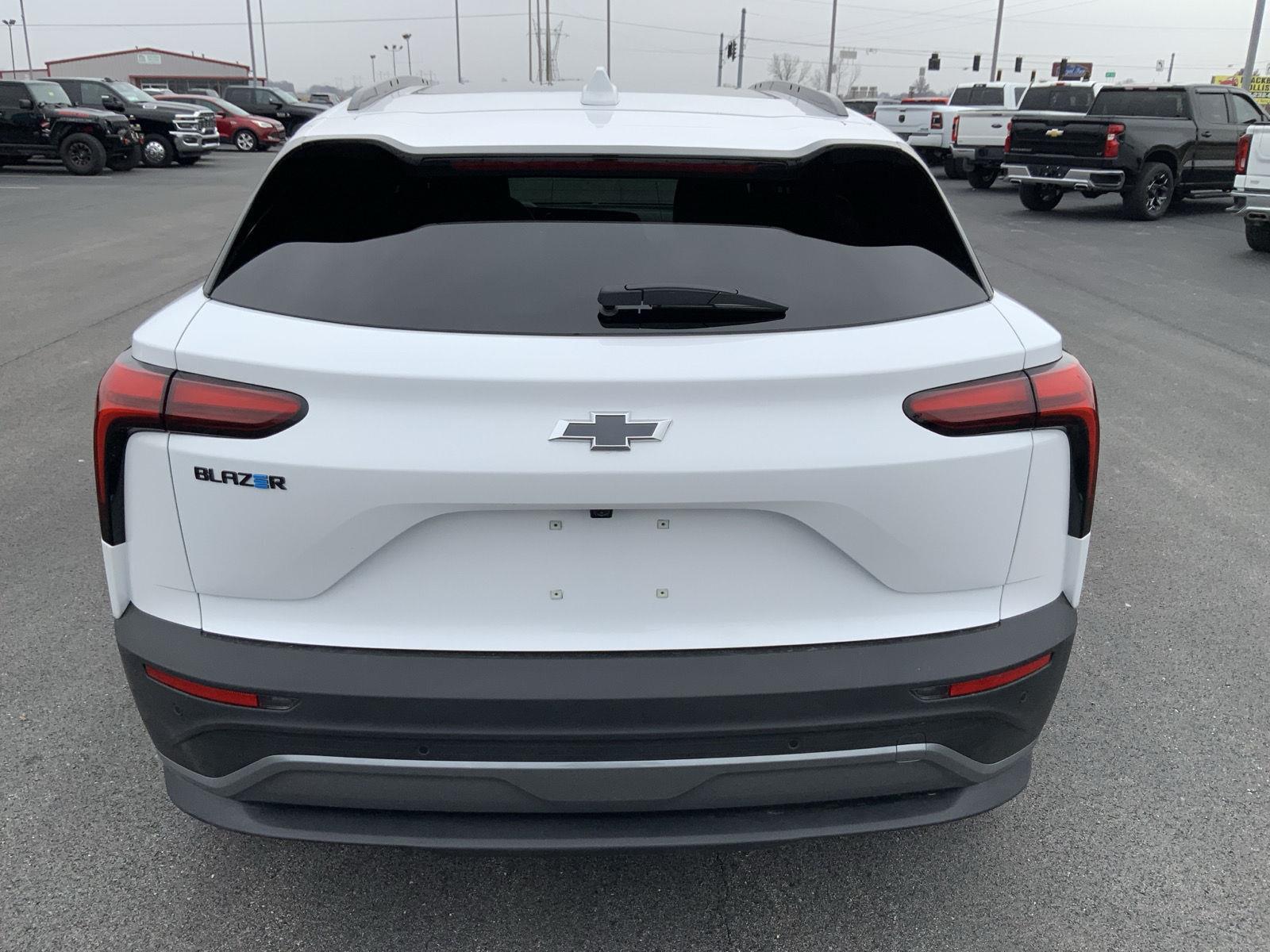 2026 Chevrolet Blazer EV LT - Photo 12