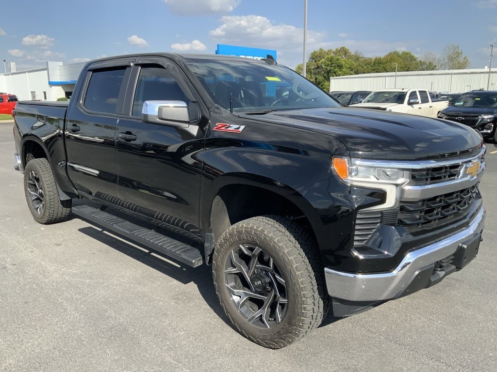 Used 2022 Chevrolet Silverado 1500 LT Truck Crew Cab