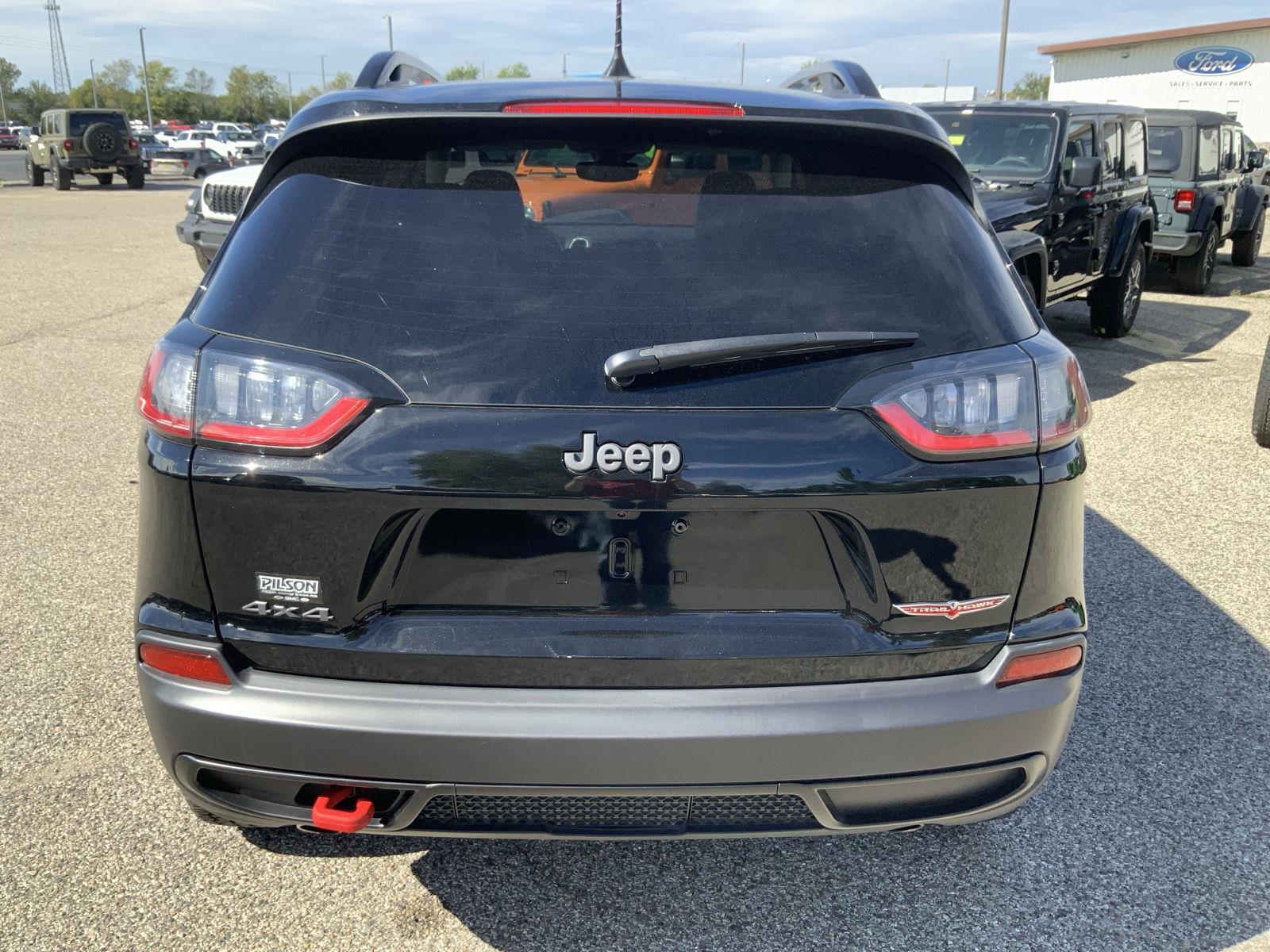 2022 Jeep Cherokee Trailhawk - Photo 11
