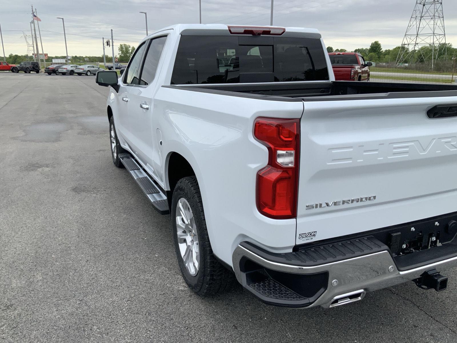 2026 Chevrolet Silverado 1500 LTZ - Photo 16