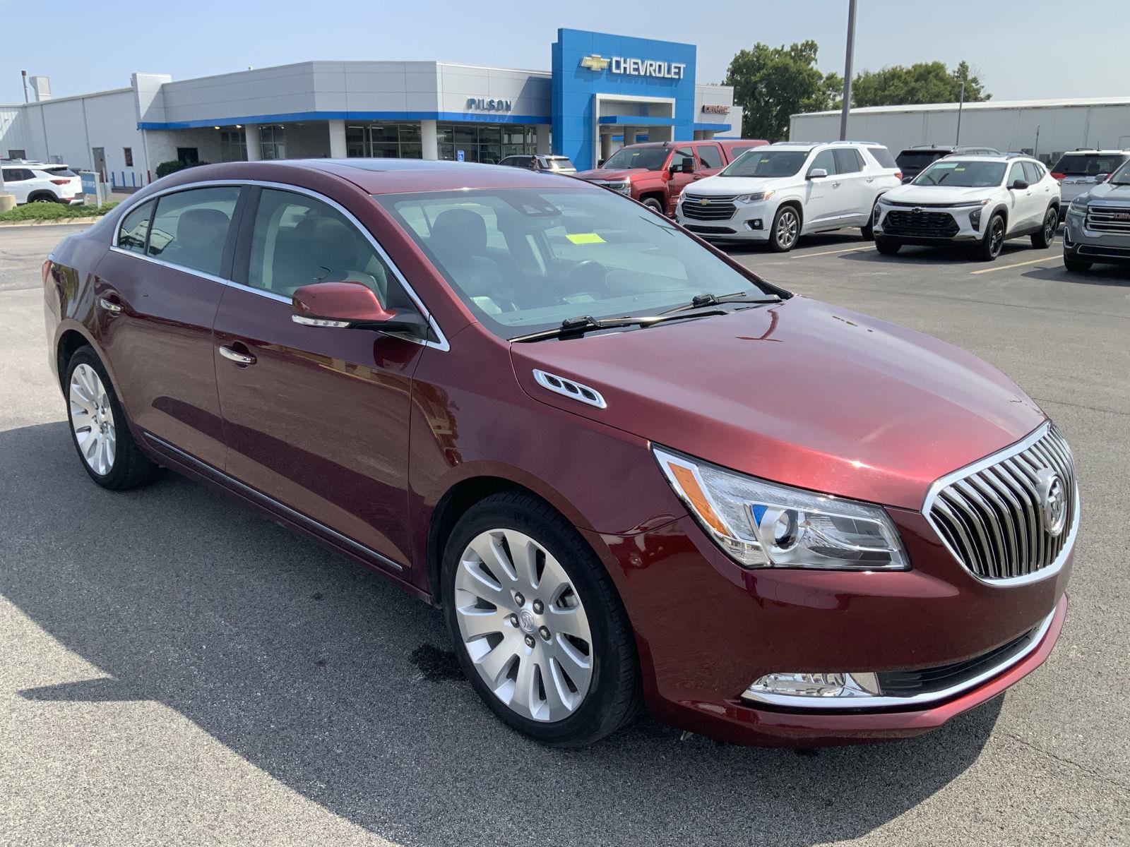 Used 2016 Buick LaCrosse Leather with VIN 1G4GC5G34GF199480 for sale in Clinton, IN