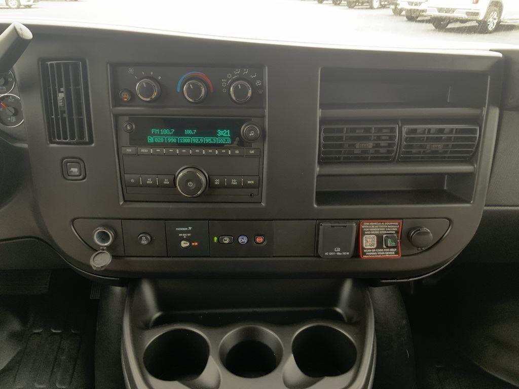 2025 Chevrolet Express Cargo Work Van - Photo 32