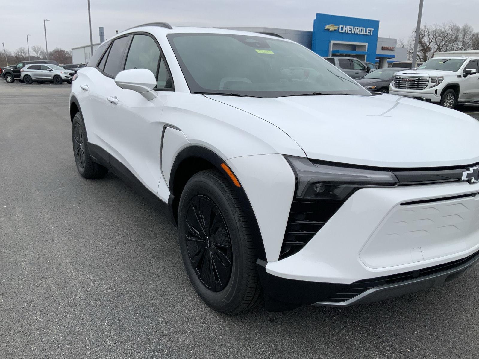 2026 Chevrolet Blazer EV LT - Photo 17