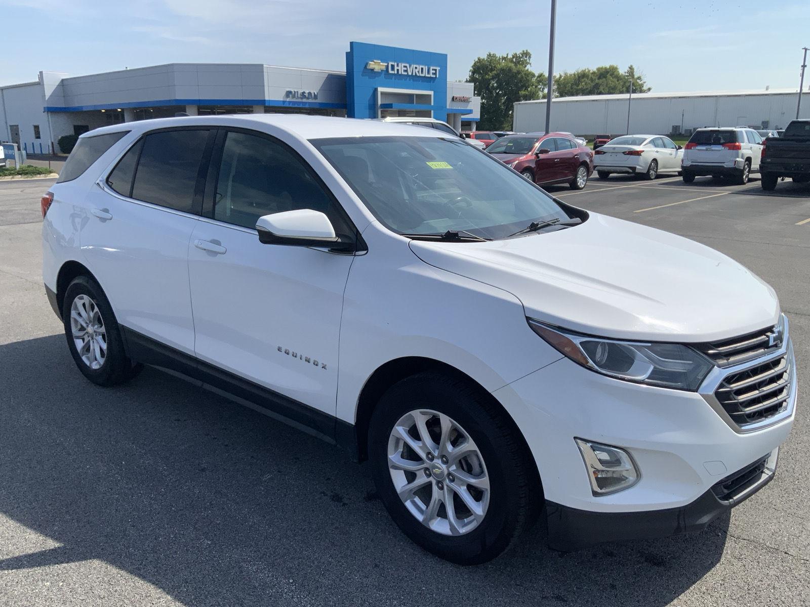 Used 2019 Chevrolet Equinox LT with VIN 3GNAXKEV1KL122394 for sale in Clinton, IN