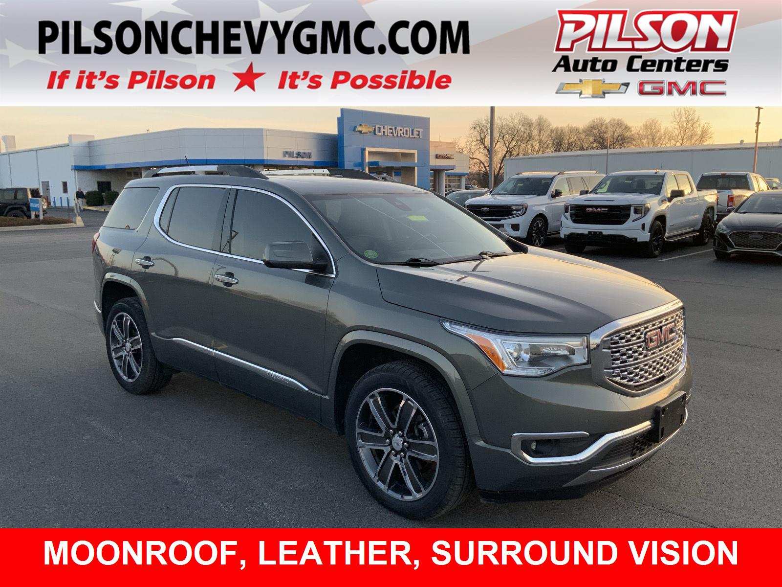 2017 GMC Acadia Denali's photo