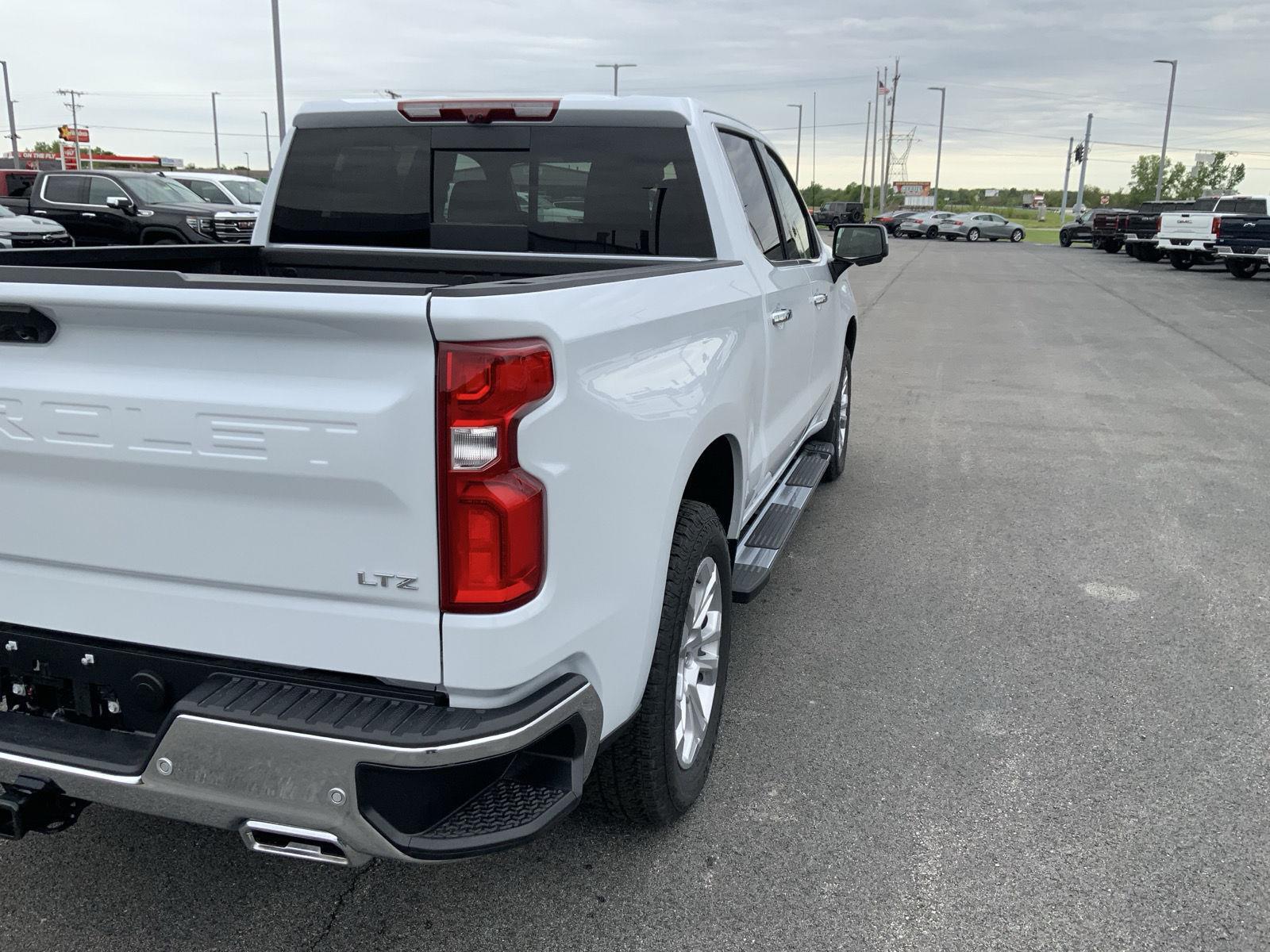 2026 Chevrolet Silverado 1500 LTZ - Photo 17