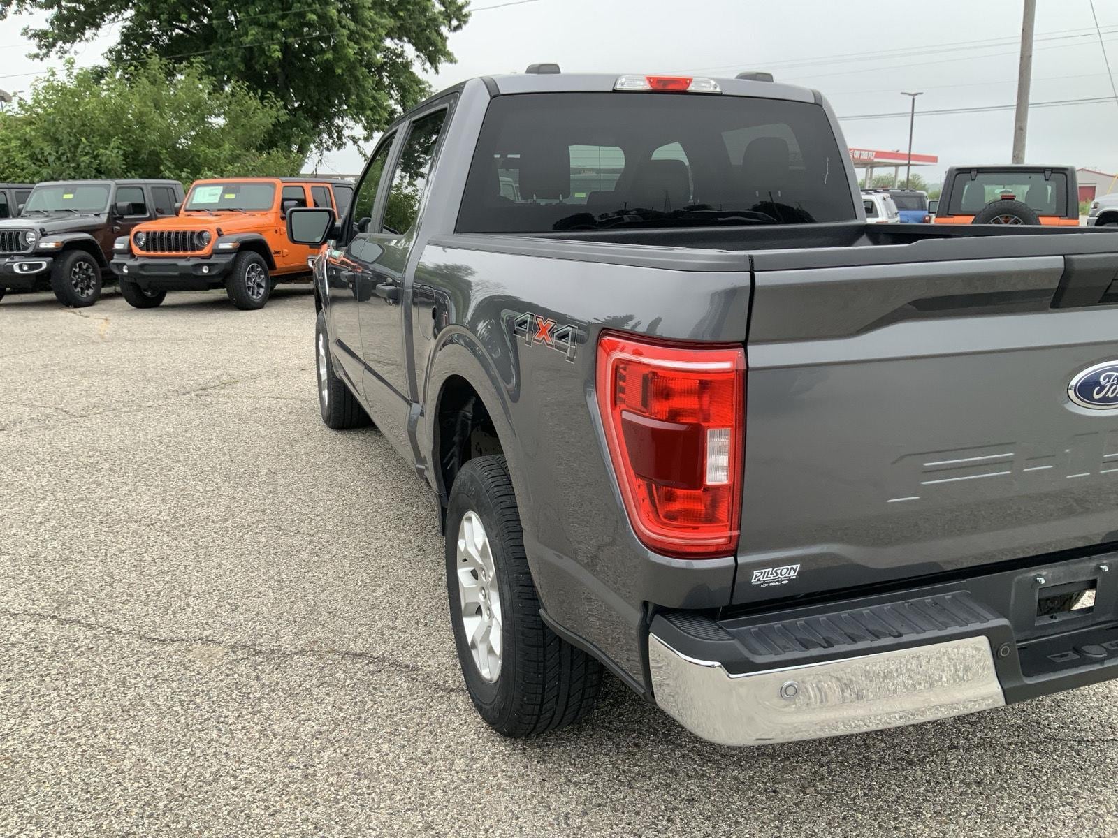 2023 Ford F-150 XLT - Photo 14